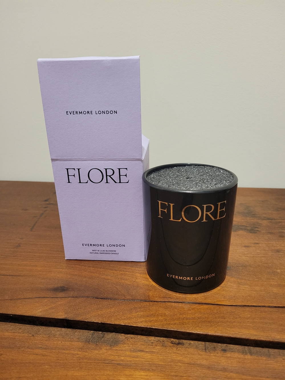 Evermore London - Flore Candle - Picture 2 of 3
